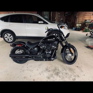 Meet your Posher, Jeremie